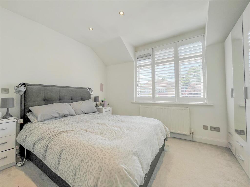 Titian Avenue, Bushey Heath, Bushey Heath